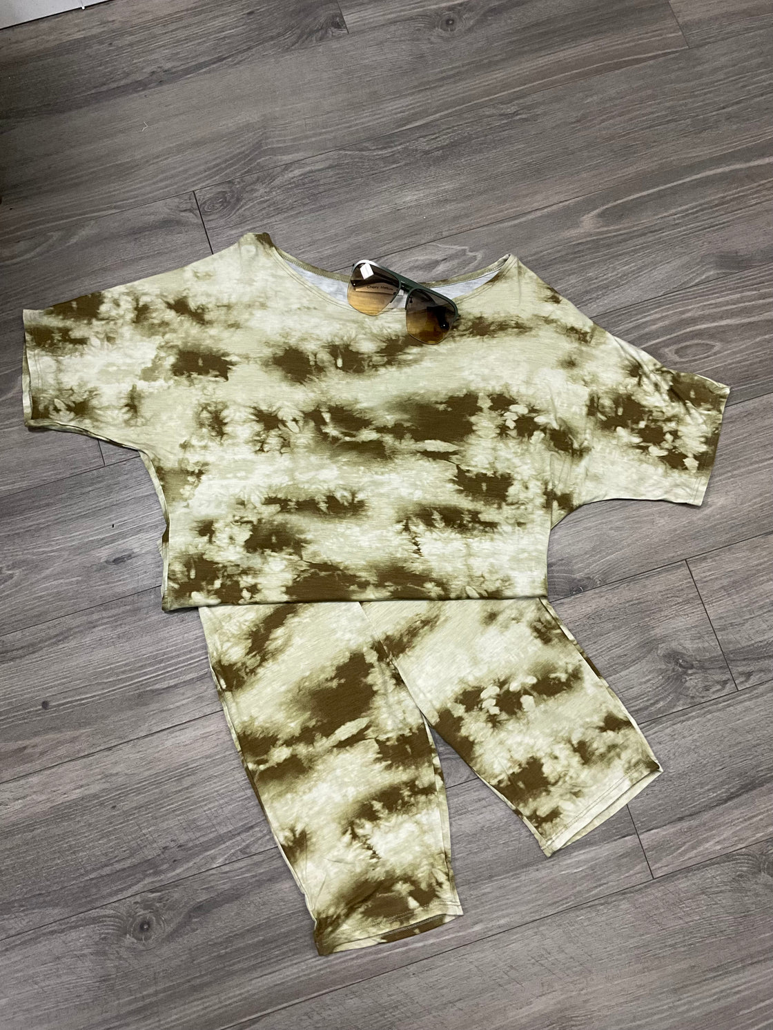 ￼Tie-Dye Short Set